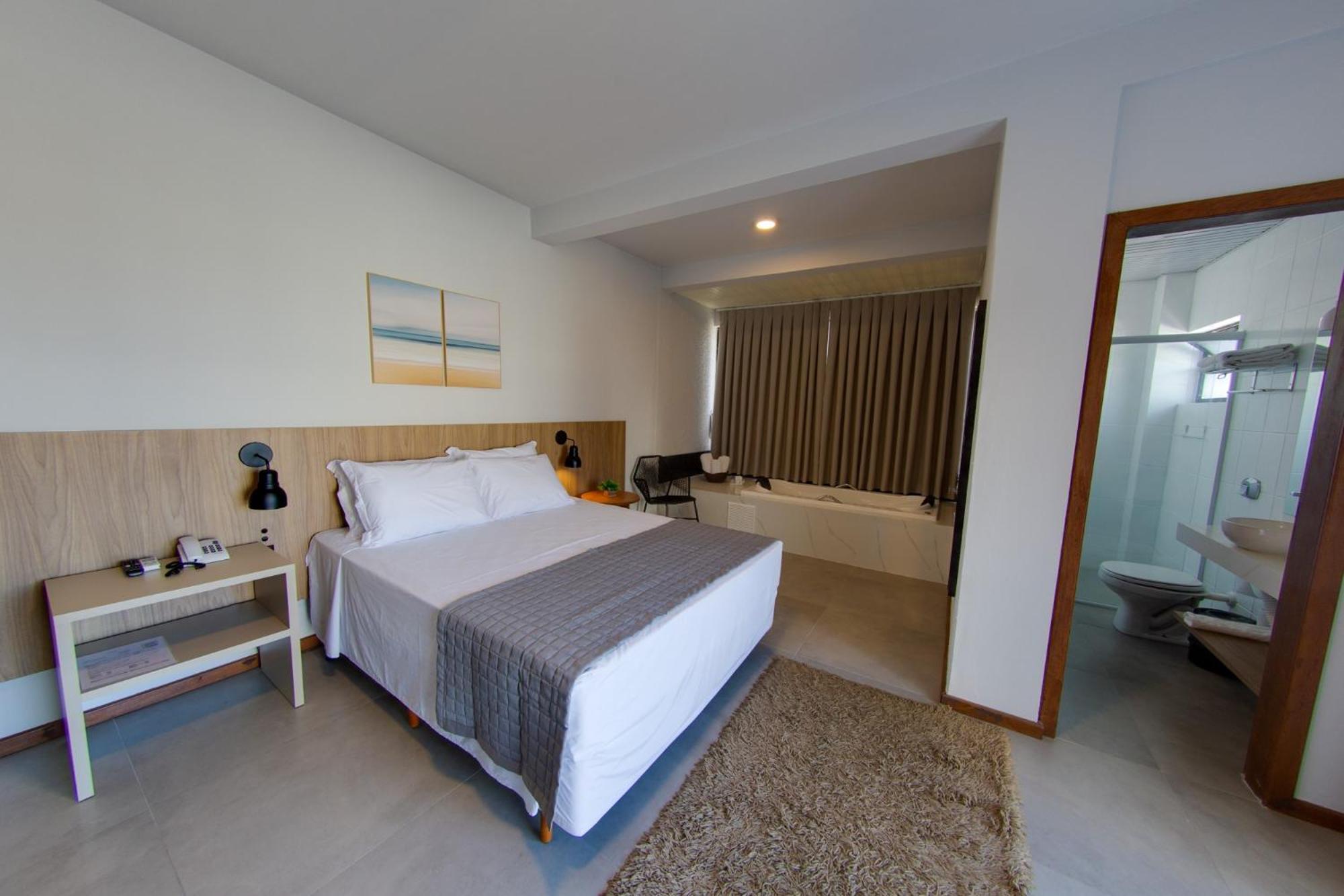 Flipper Hotel Laguna Ngoại thất bức ảnh